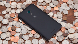 Illustration for article titled The Best Cheap Smartphone For Every Off-Contract Need
